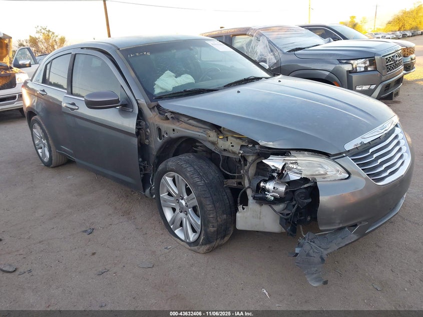 CHRYSLER 200 TOURING