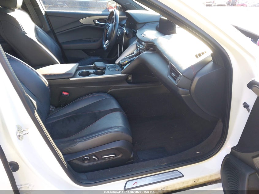 2021 Acura Tlx A-Spec Package VIN: 19UUB6F58MA002548 Lot: 43632411