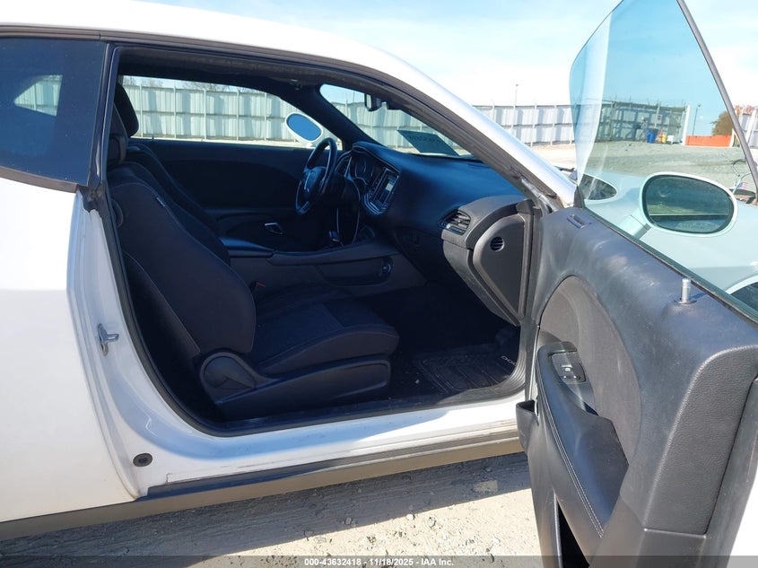 2C3CDZAGXKH751756 2019 DODGE CHALLENGER photo no. 5