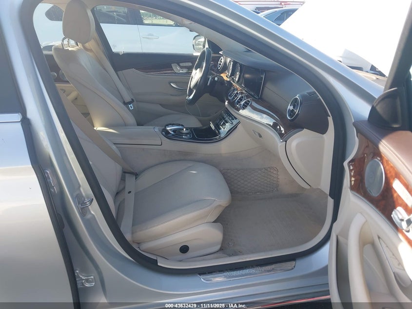 2017 MERCEDES-BENZ E 300 4MATIC WDDZF4KB2HA119207