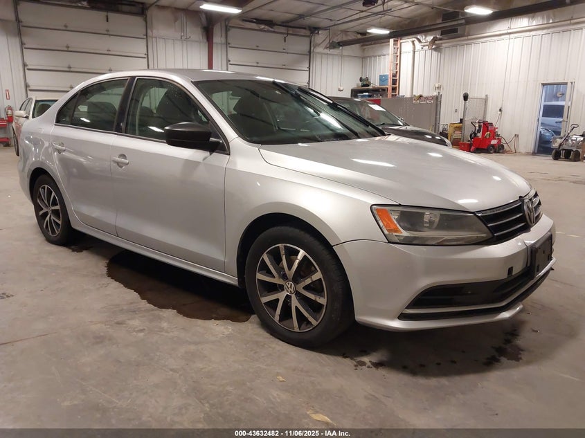 VOLKSWAGEN JETTA 1.4T SE