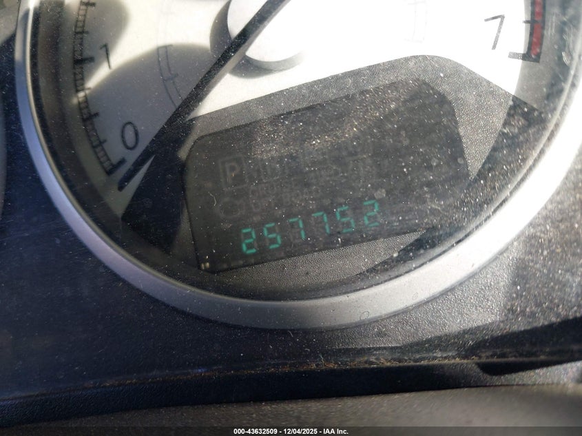 2010 Chrysler Town & Country Touring Plus VIN: 2A4RR8D12AR427616 Lot: 43632509