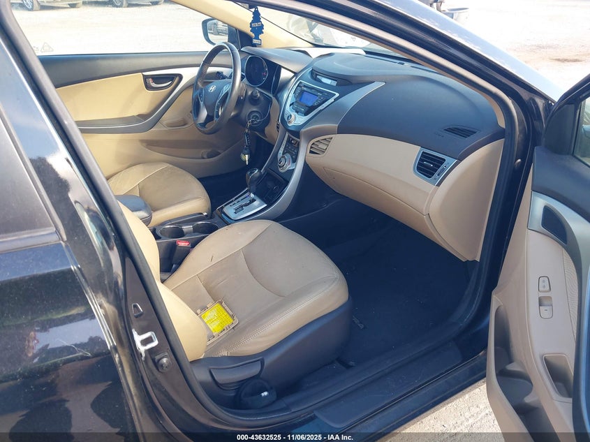 5NPDH4AE6CH141299 2012 HYUNDAI ELANTRA photo no. 5