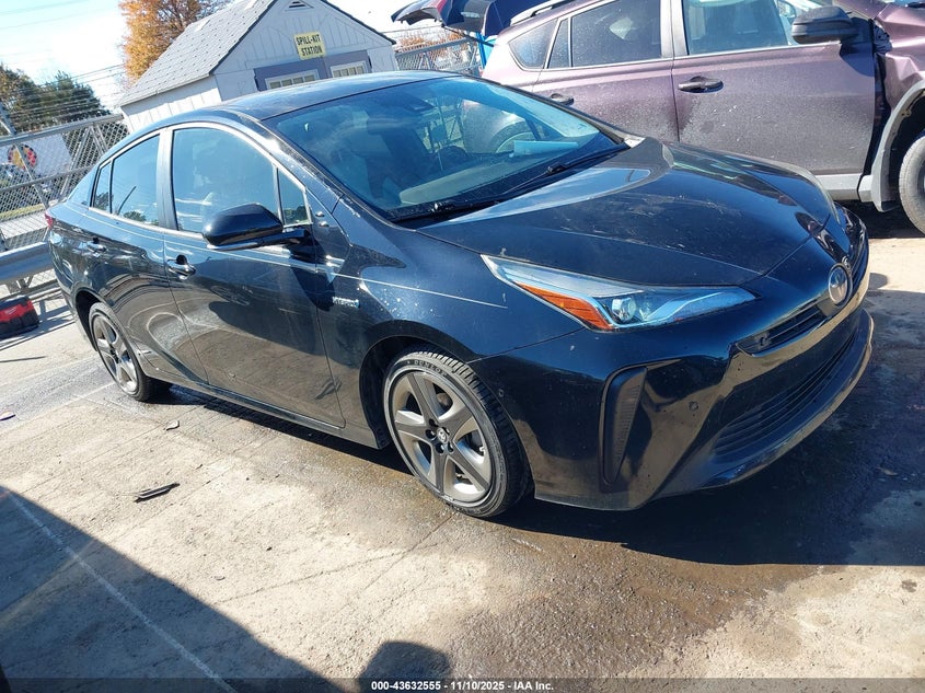 TOYOTA PRIUS XLE