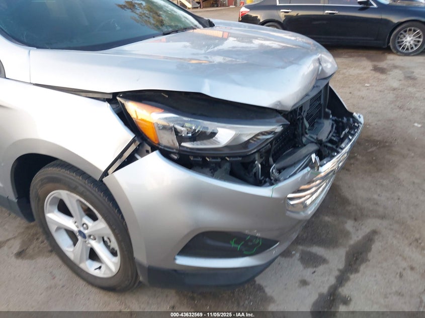 2020 Ford Edge Se VIN: 2FMPK3G91LBA88988 Lot: 43632569