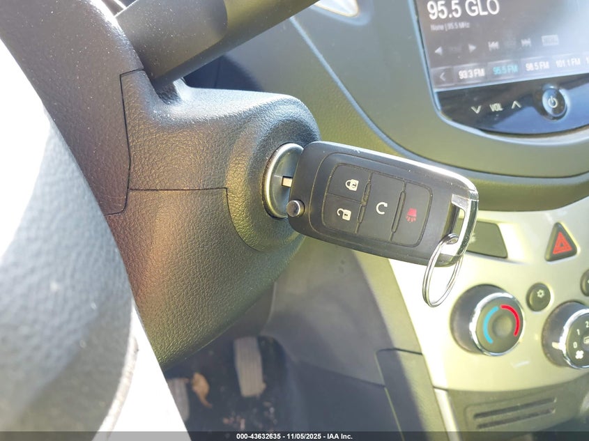 2016 CHEVROLET TRAX LT - KL7CJPSB9GB570480