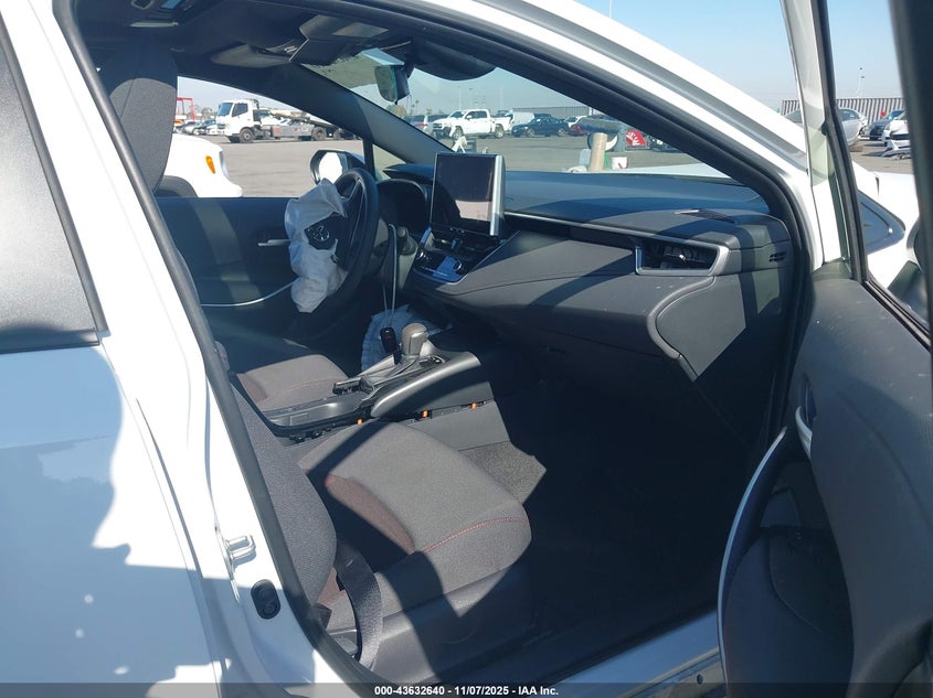 2025 TOYOTA COROLLA HYBRID SE - JTDBCMFE1S3106968