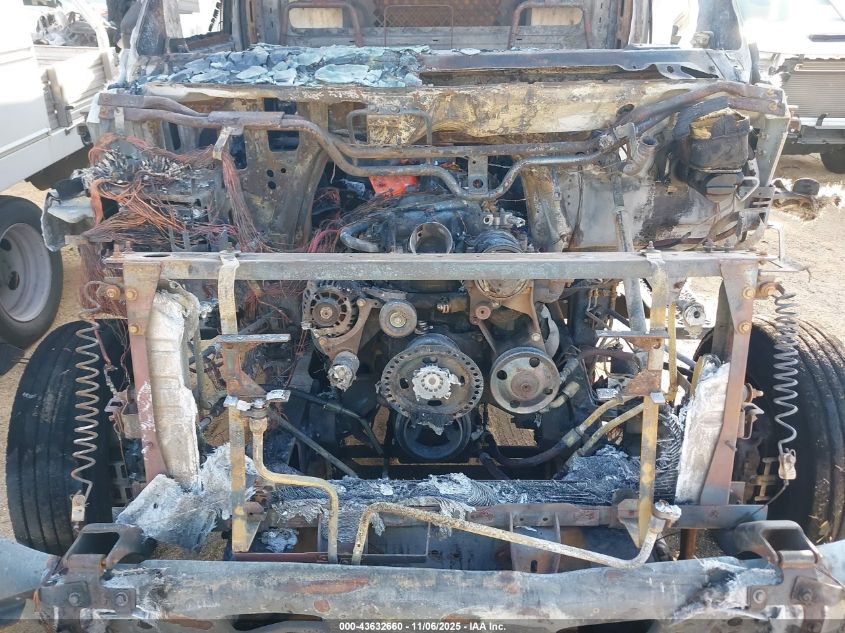 2005 GMC C5500 VIN: 1GDG5C1E95F903131 Lot: 43632660