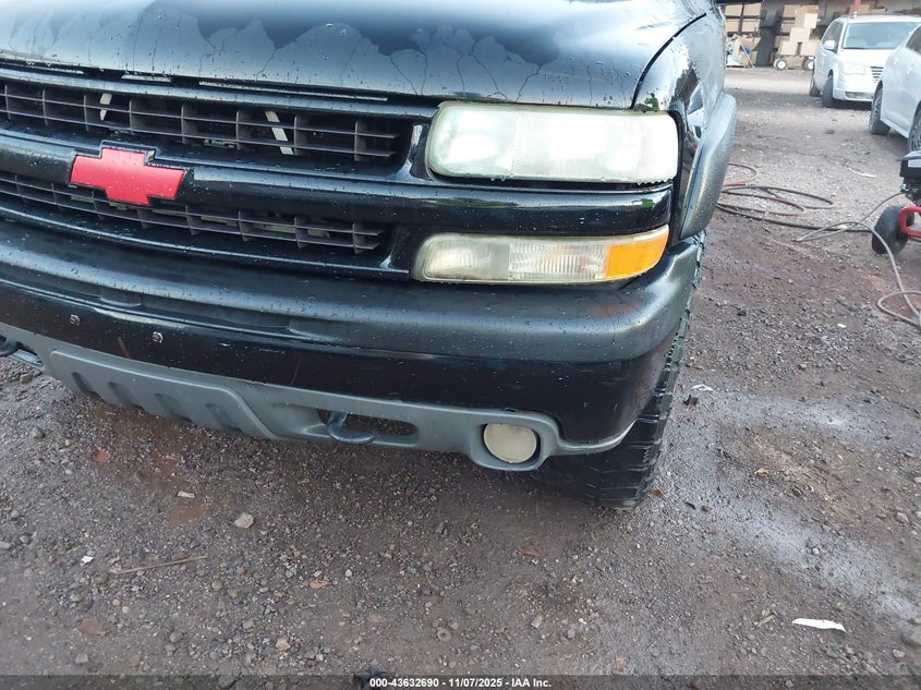 2004 Chevrolet Suburban 1500 Z71 VIN: 3GNFK16Z34G309888 Lot: 43632690