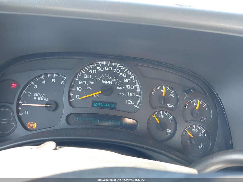 2004 Chevrolet Suburban 1500 Z71 VIN: 3GNFK16Z34G309888 Lot: 43632690