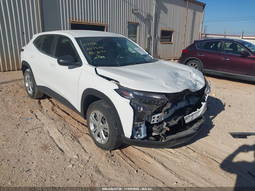 CHEVROLET TRAX FWD SP