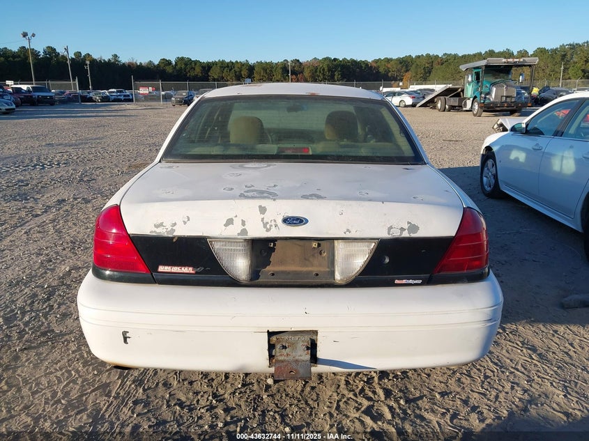 2004 Ford Crown Victoria Police VIN: 2FAFP71W64X116060 Lot: 43632744