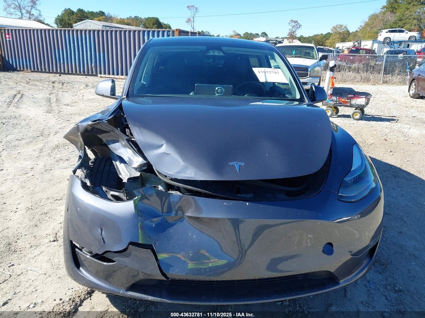 2023 Tesla Model Y Performance Dual Motor All-Wheel Drive VIN: 7SAYGDEFXPF942896 Lot: 43632781