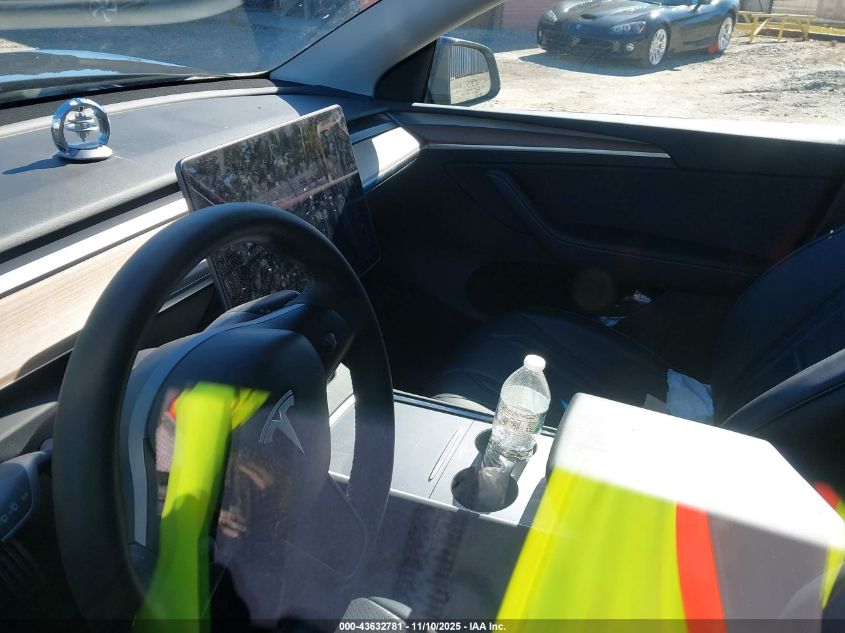 2023 Tesla Model Y Performance Dual Motor All-Wheel Drive VIN: 7SAYGDEFXPF942896 Lot: 43632781