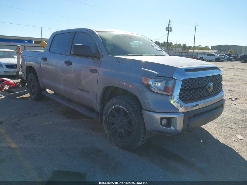 TOYOTA TUNDRA SR5