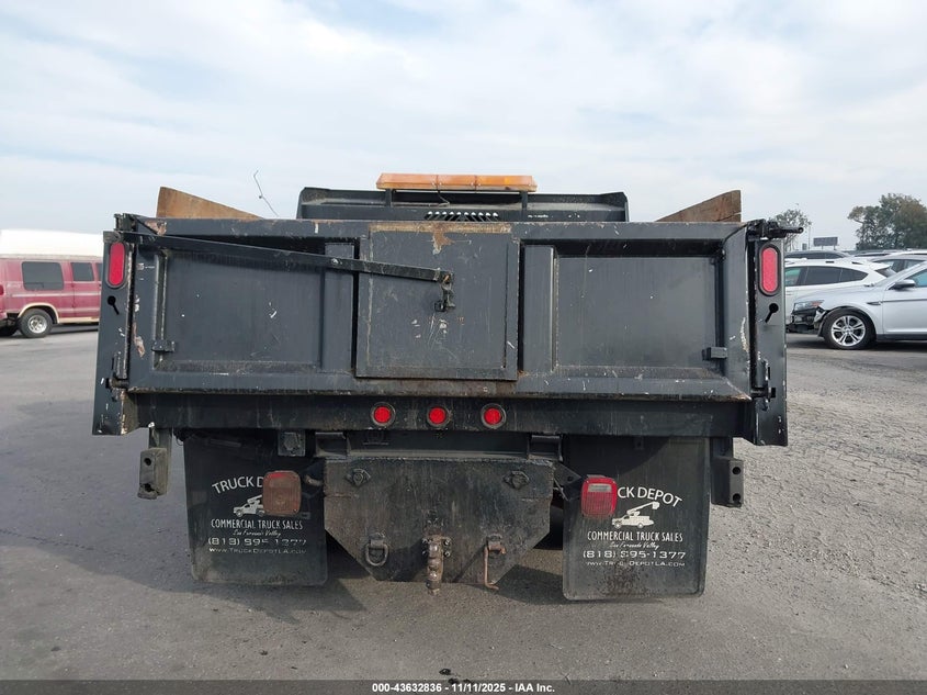 2004 Ford F-350 Xl/Xlt VIN: 1FDWF36L94ED47598 Lot: 43632836