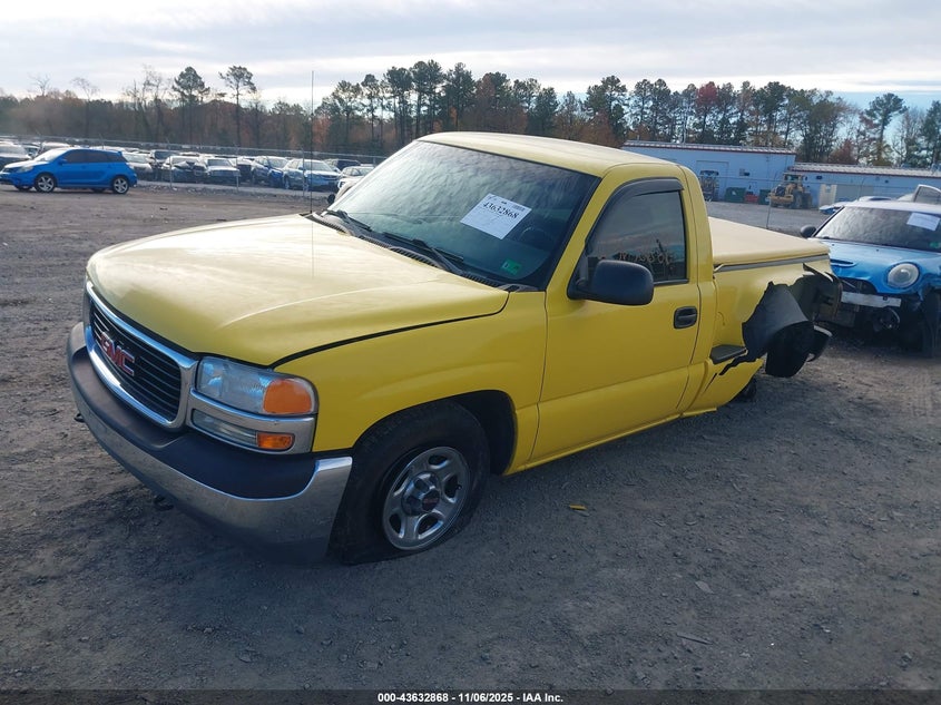 1GTEC14V32Z173311 2002 GMC SIERRA photo no. 2