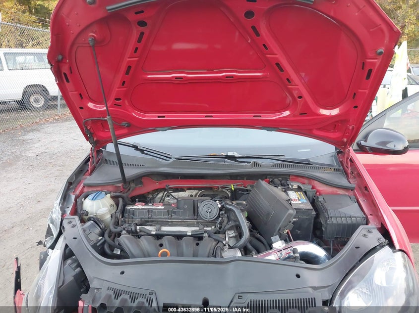 2007 Volkswagen Rabbit 2-Door VIN: WVWAR71K37W111488 Lot: 43632896