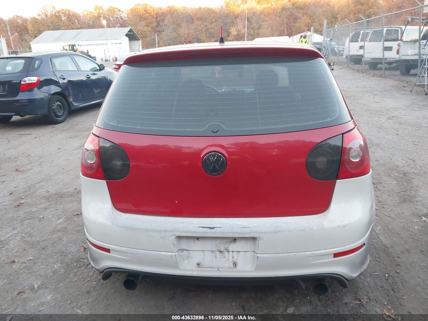 2007 Volkswagen Rabbit 2-Door VIN: WVWAR71K37W111488 Lot: 43632896