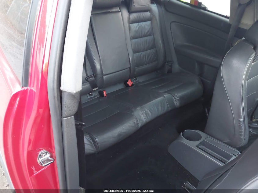 2007 Volkswagen Rabbit 2-Door VIN: WVWAR71K37W111488 Lot: 43632896