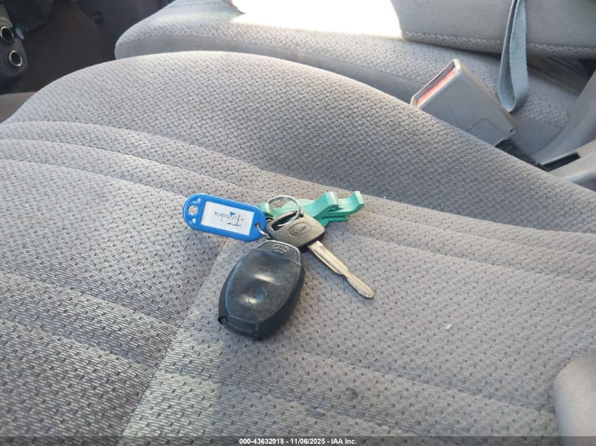 2002 Toyota Tundra Sr5 V8 VIN: 5TBBT44182S267017 Lot: 43632918