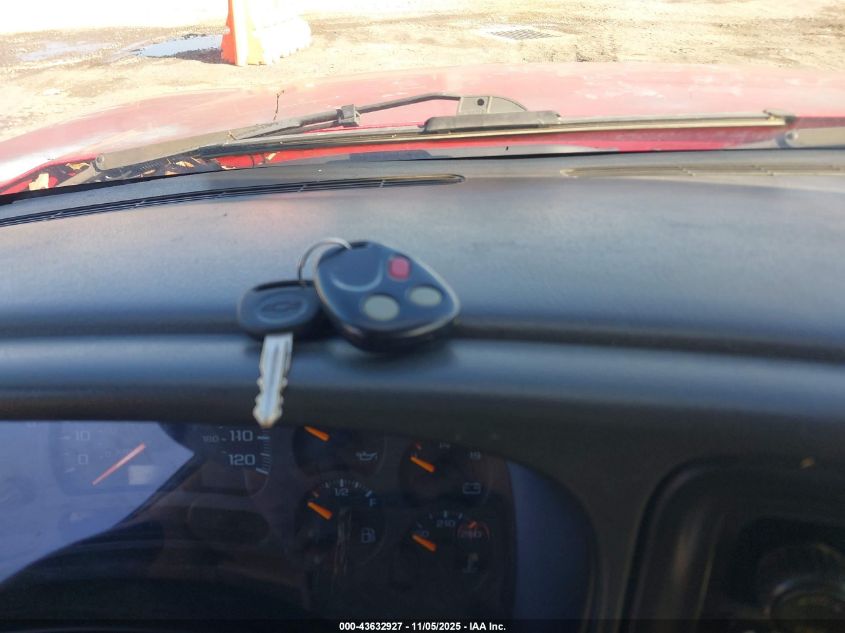 2004 Chevrolet Silverado 1500 Z71 VIN: 2GCEK19T741255886 Lot: 43632927