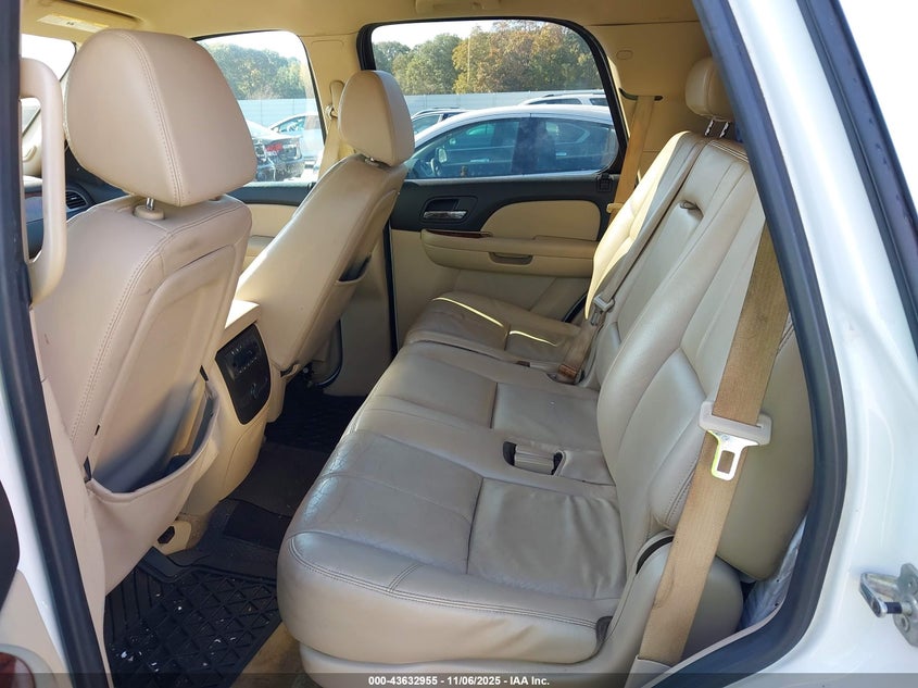 2008 Chevrolet Tahoe Lt VIN: 1GNFC13098R140632 Lot: 43632955