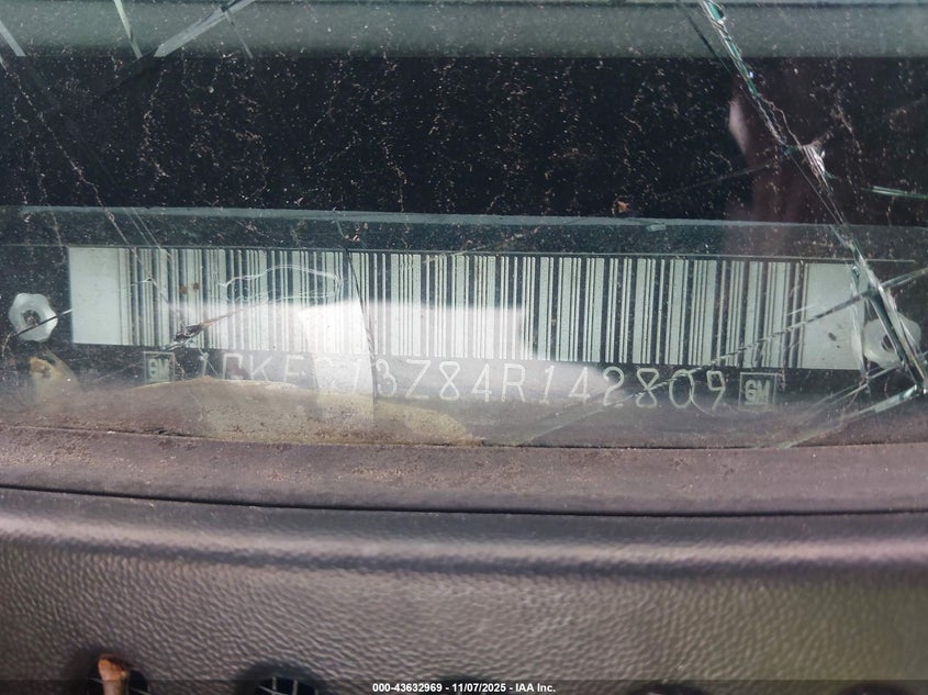 2004 GMC Yukon Slt VIN: 1GKEC13Z84R142809 Lot: 43632969