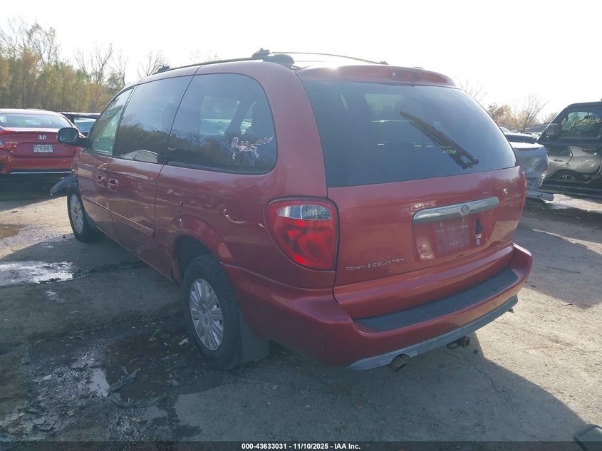 2005 Chrysler Town & Country Lx