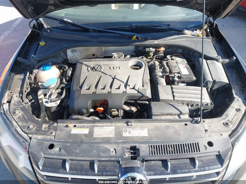 1VWBN7A31CC076922 2012 VOLKSWAGEN PASSAT photo no. 10