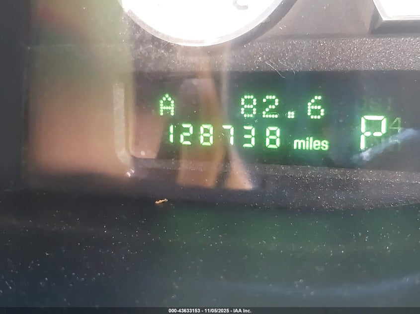 2003 Ford Thunderbird VIN: 1FAHP60A03Y101660 Lot: 43633153