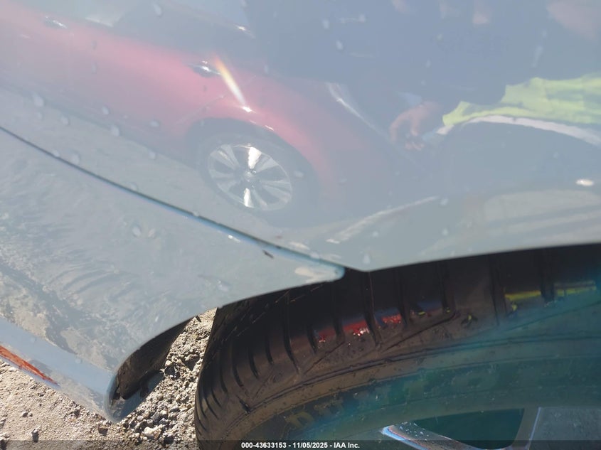 2003 Ford Thunderbird VIN: 1FAHP60A03Y101660 Lot: 43633153