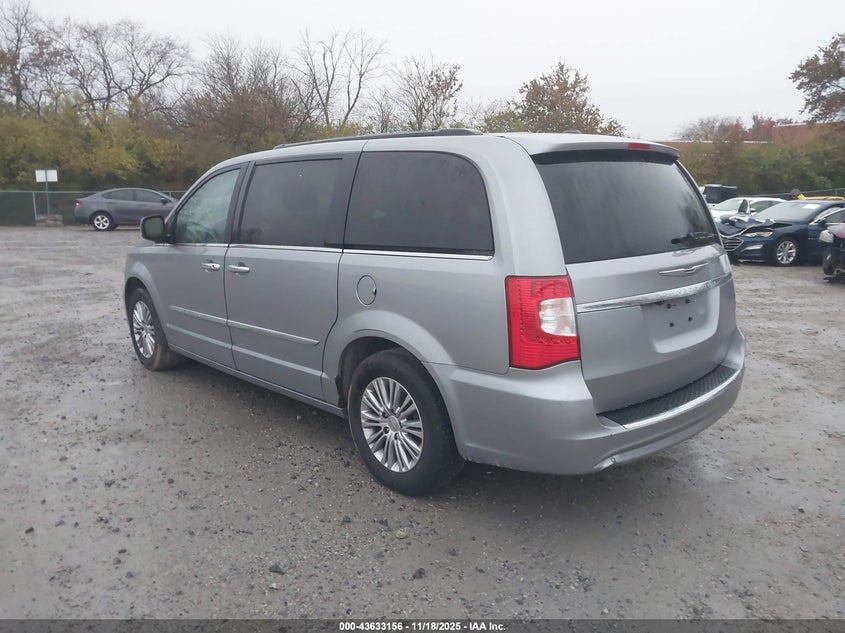 2C4RC1CG1DR677678 2013 CHRYSLER TOWN & COUNTRY photo no. 3