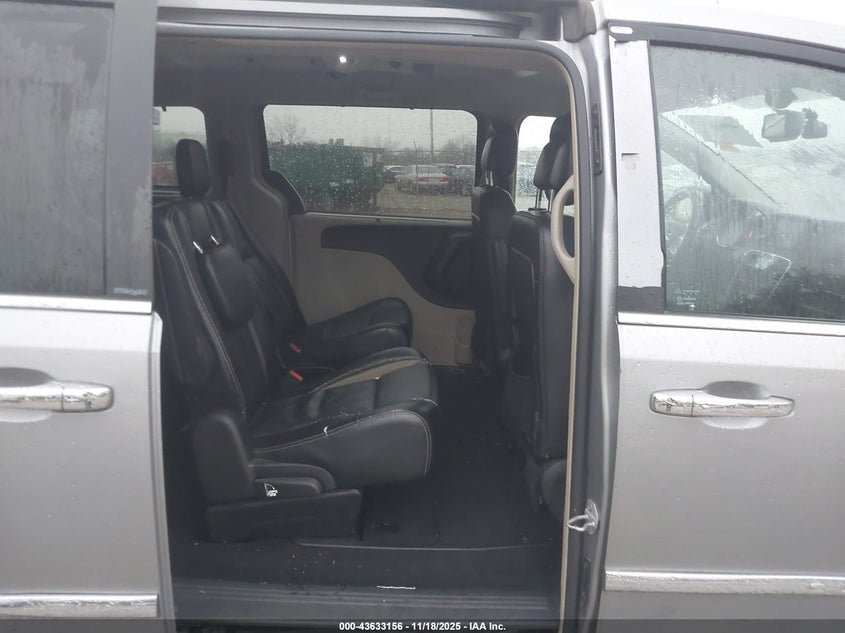 2C4RC1CG1DR677678 2013 CHRYSLER TOWN & COUNTRY photo no. 8