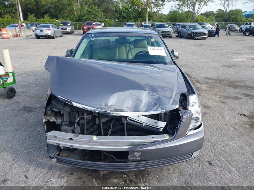 2007 Cadillac Dts V8 VIN: 1G6KD57YX7U163895 Lot: 43633185