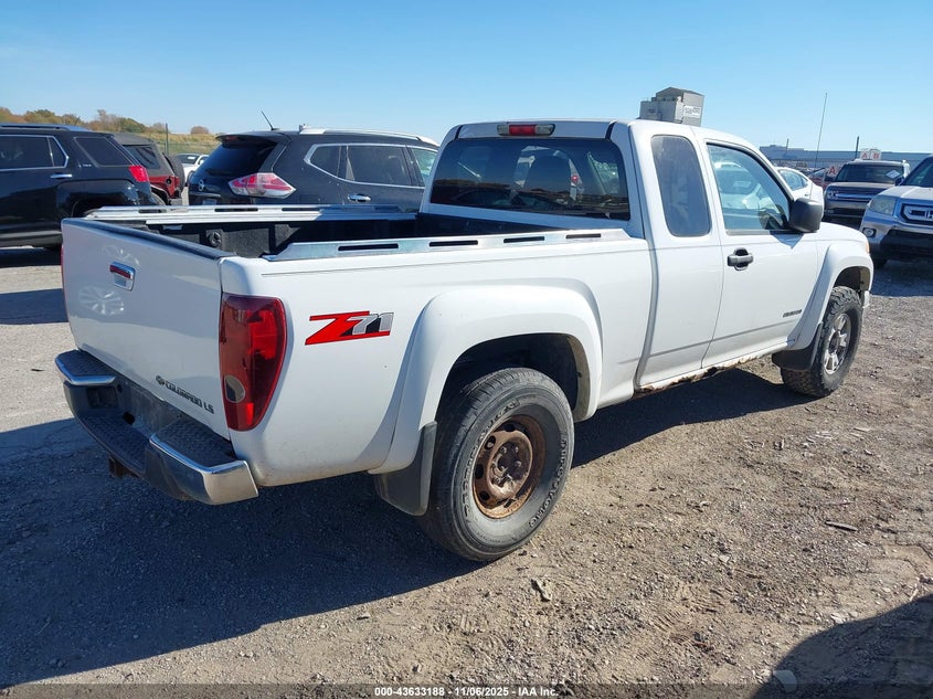 1GCDS196X58183294 2005 CHEVROLET COLORADO photo no. 4