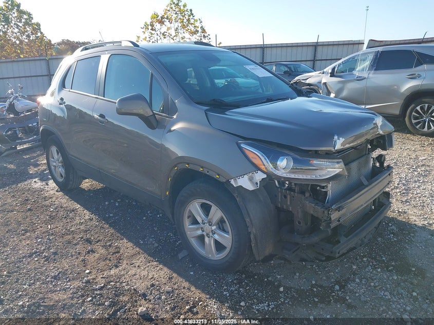 CHEVROLET TRAX FWD LT