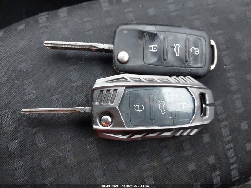 2002 Volkswagen Jetta Gls Tdi VIN: 3VWSP69MX2M187807 Lot: 43633297