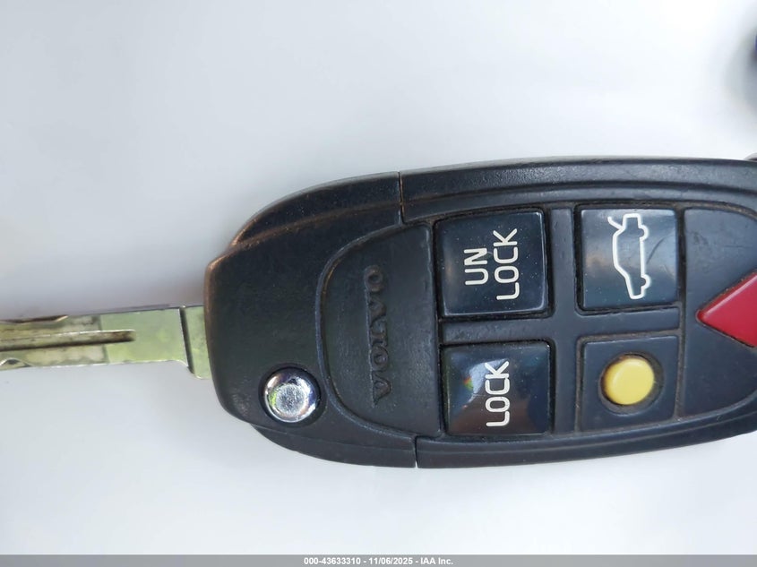 YV4CZ982881471880 2008 VOLVO XC90 photo no. 11