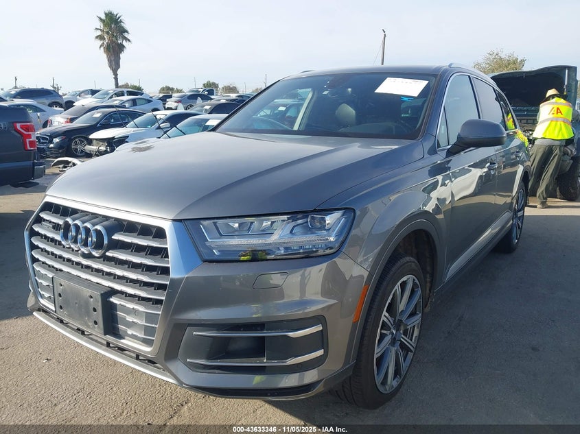 2017 Audi Q7 3.0T Premium VIN: WA1LAAF71HD021667 Lot: 43633346