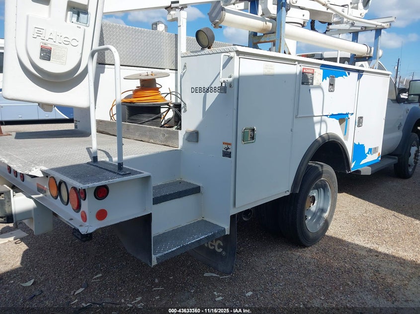 2013 Ford F-450 Chassis Xl VIN: 1FDUF4GT6DEB88888 Lot: 43633360