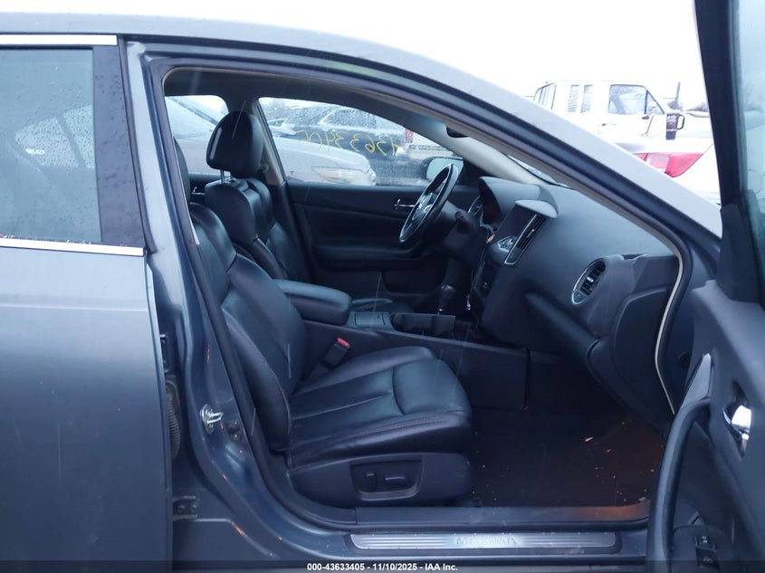 1N4AA5AP2BC818671 2011 NISSAN MAXIMA photo no. 5