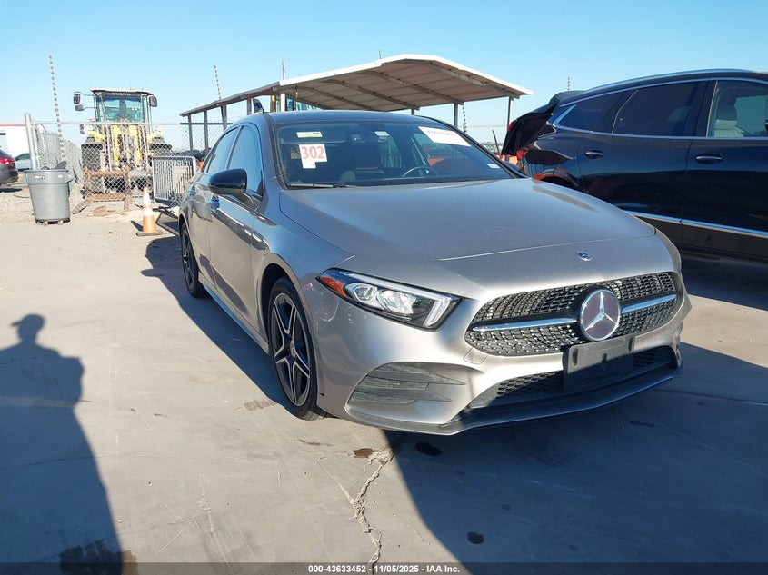 MERCEDES-BENZ A-CLASS 4MATIC