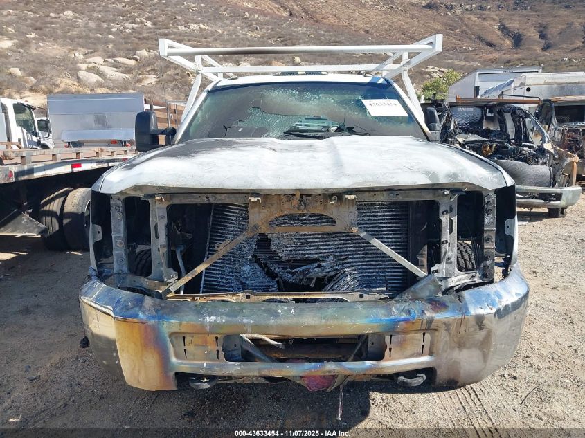 2016 Chevrolet Silverado 3500Hd Chassis Wt VIN: 1GB3CYC81GF111933 Lot: 43633454