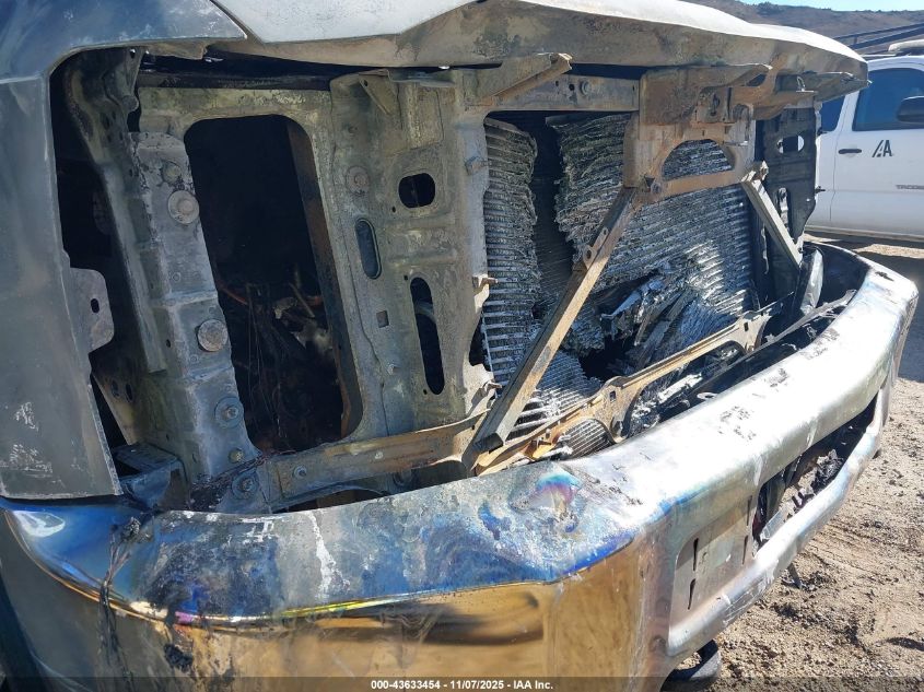 2016 Chevrolet Silverado 3500Hd Chassis Wt VIN: 1GB3CYC81GF111933 Lot: 43633454