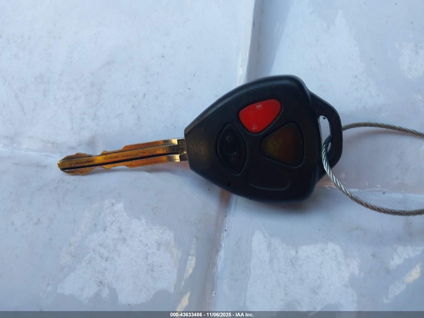 2014 TOYOTA 4RUNNER SR5 - JTEBU5JR5E5182632