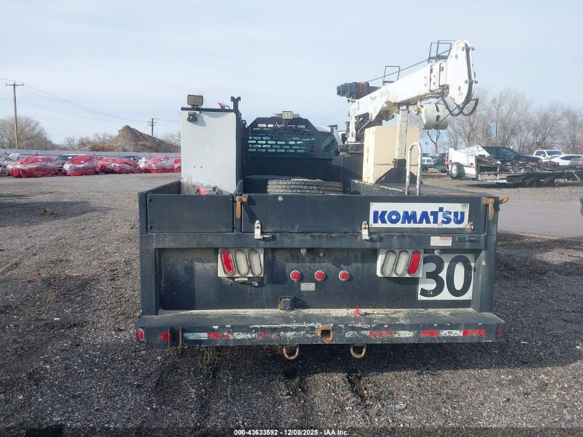 2017 Ford F-550 Chassis Xl VIN: 1FDUF5HT3HDA03910 Lot: 43633592