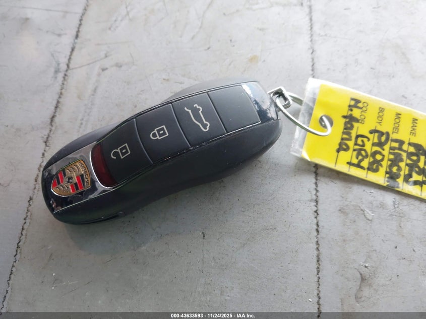 VIN WP1AA2A53MLB11815 2021 PORSCHE MACAN