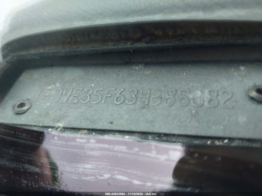 2003 Ford E-350 Cutaway Standard VIN: 1FDWE35F63HB88082 Lot: 43633594