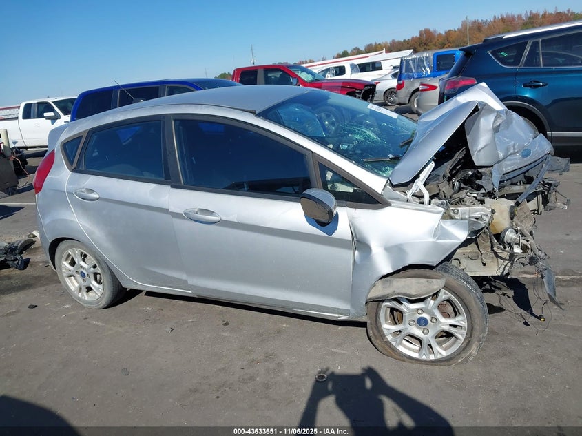 2014 FORD FIESTA SE - 3FADP4EJXEM200710